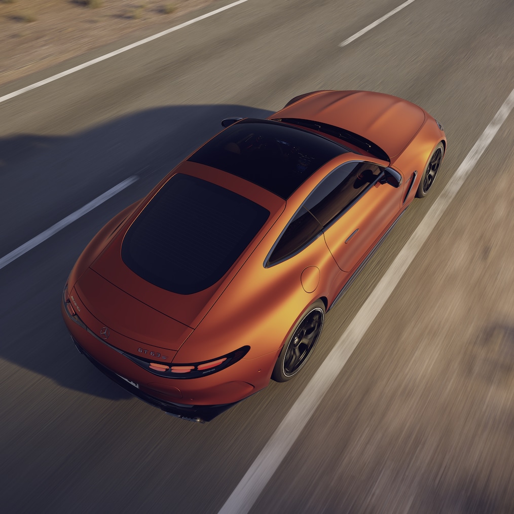 El motor V8 biturbo de 4,0 litros del Mercedes-AMG GT 63 S E PERFORMANCE Coupé.