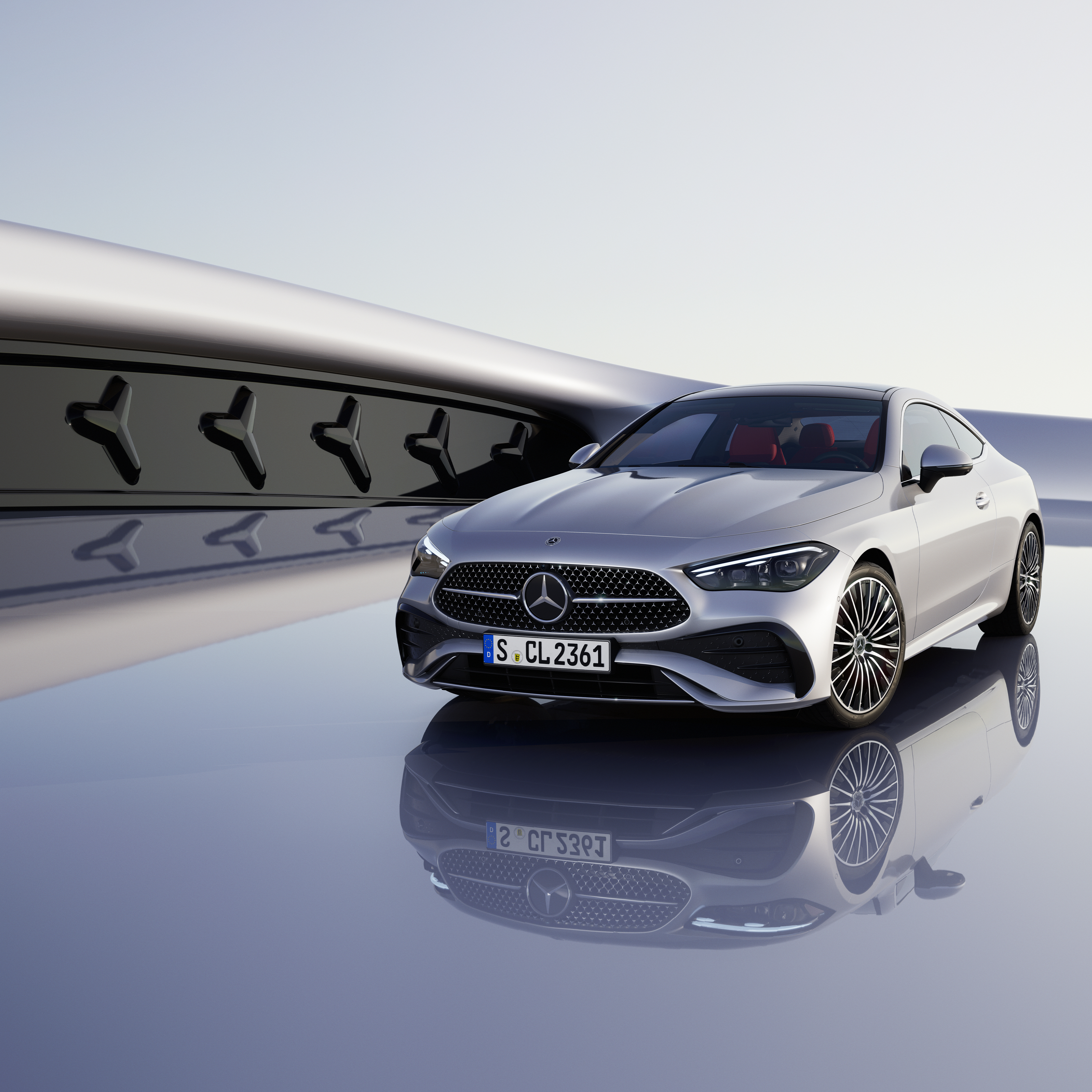 CLE Coupé | Mercedes-Benz El nuevo vehículo de lujo CLE Coupé en una vista lateral.
