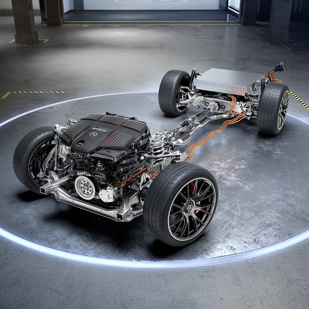 El chasis con cadena cinemática AMG del Mercedes-AMG E 53 HYBRID 4MATIC+.