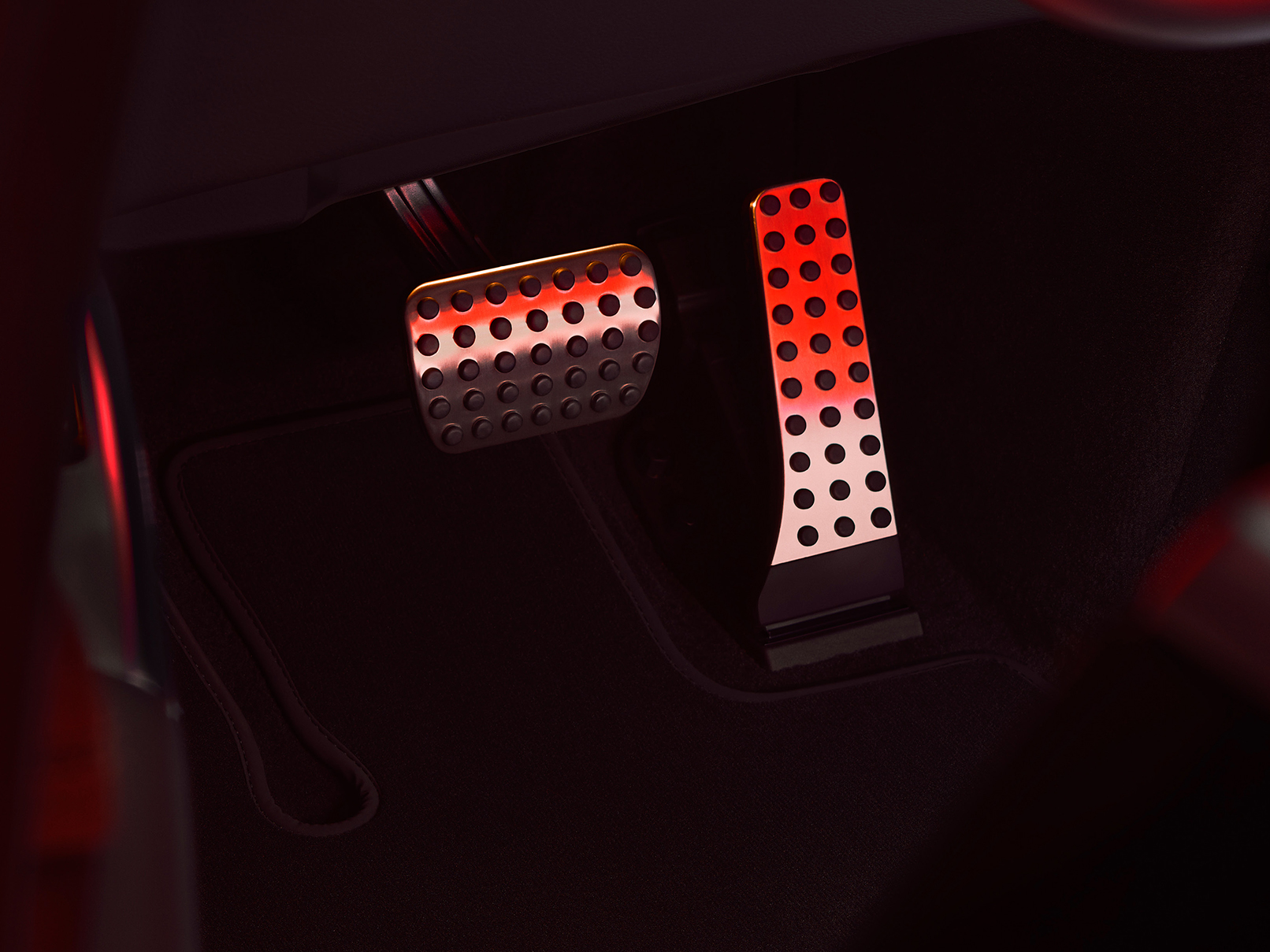 Pedales deportivos AMG | EQE SUV | Mercedes-AMG Los pedales deportivos AMG para el Mercedes-AMG EQE SUV.