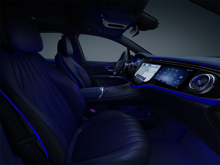 La iluminación activa de ambiente del nuevo EQS SUV de Mercedes-Benz.