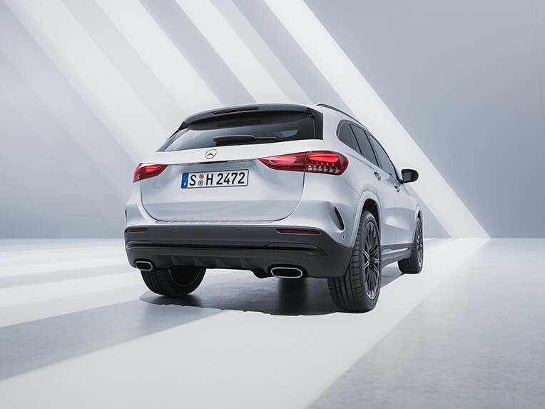 Vista trasera del Mercedes-Benz GLA.
