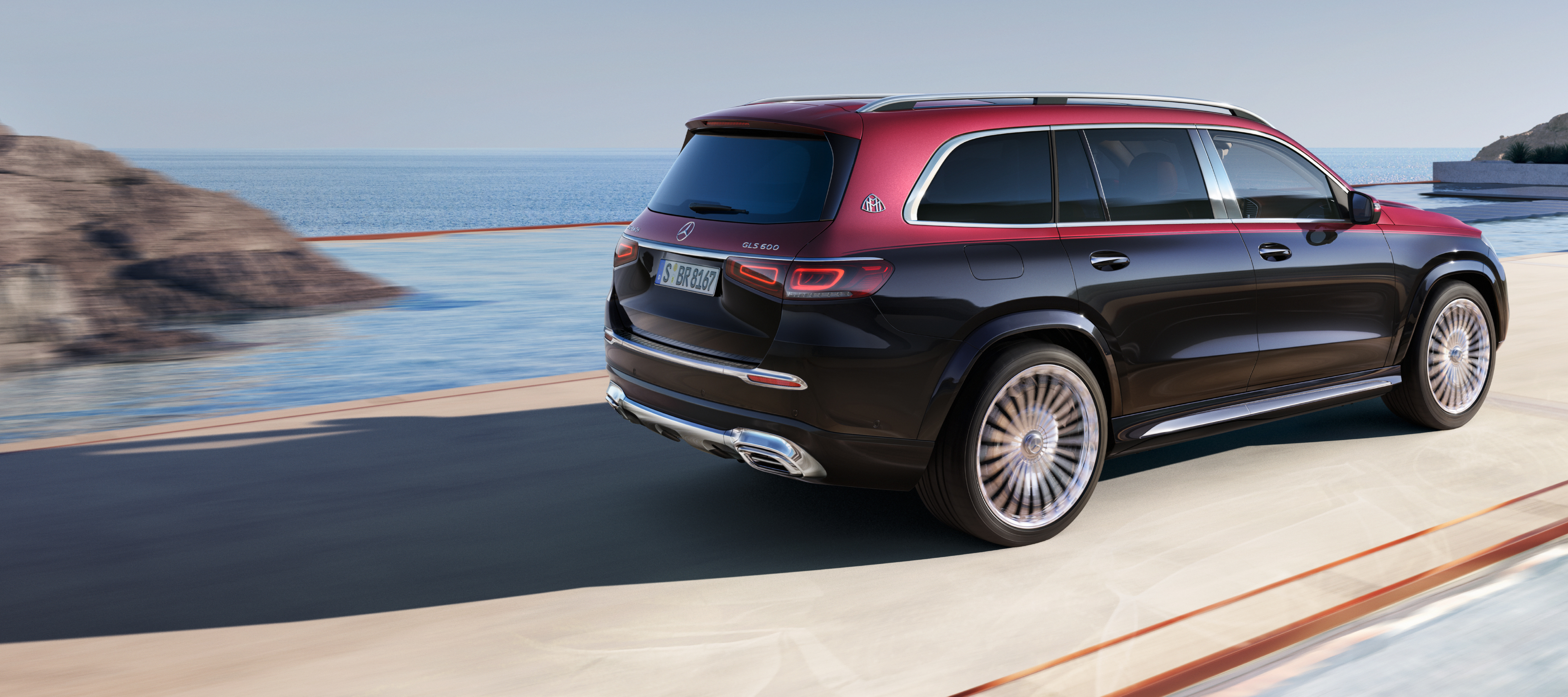 Leasing y precios | Mercedes-Maybach GLS | Mercedes-Benz El Mercedes-Maybach GLS desde una perspectiva trasera.