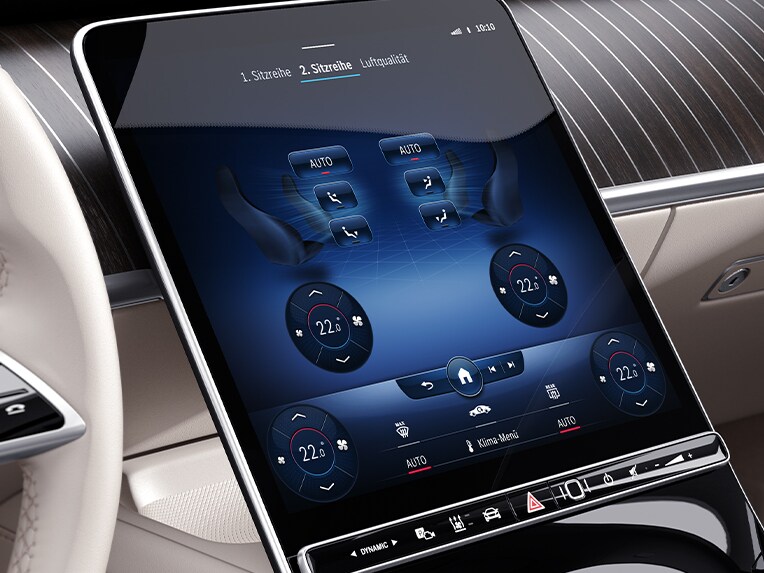El Mercedes-Benz Clase S Berlina con climatización automática THERMOTRONIC para las plazas traseras.