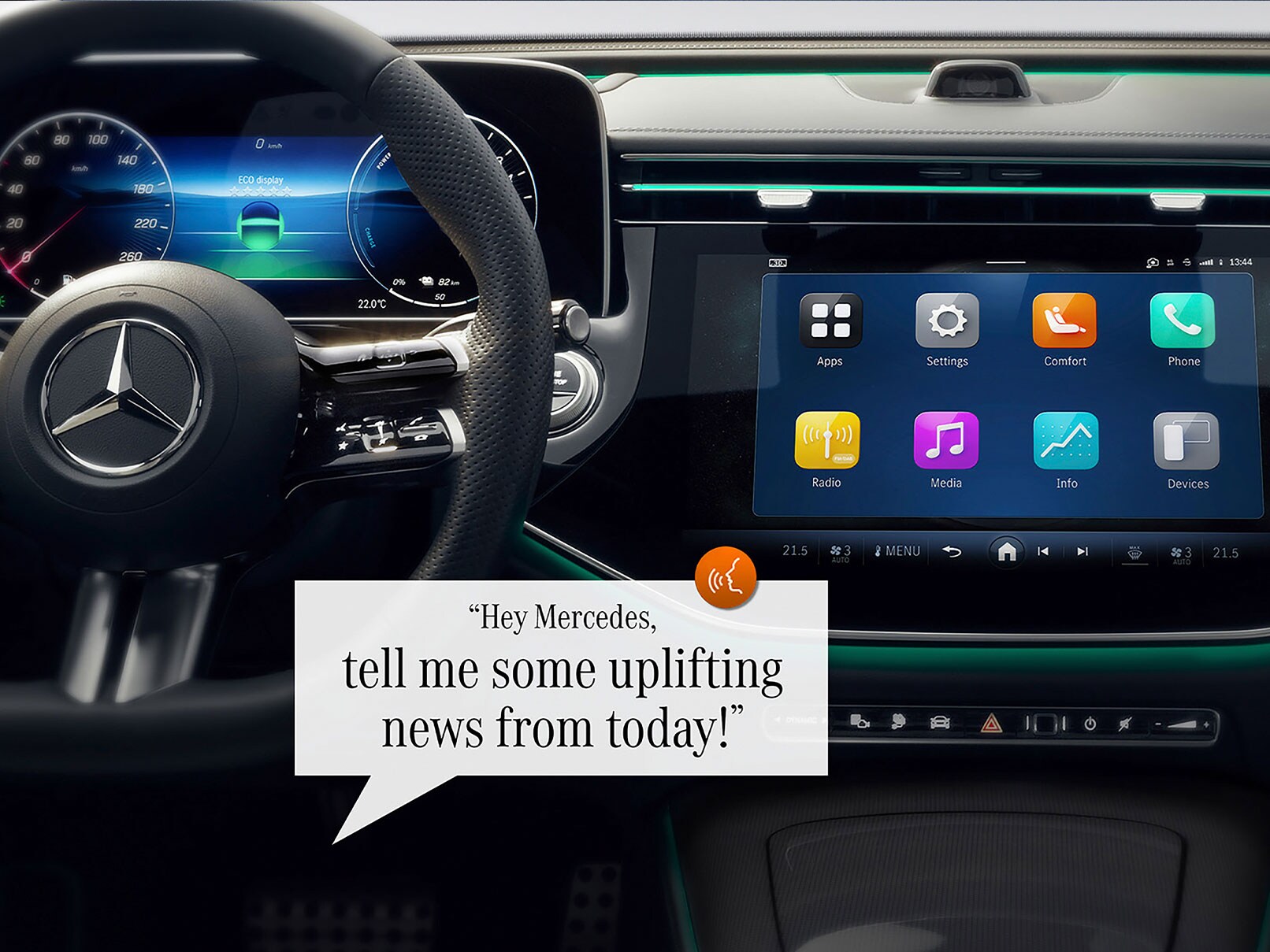 Visualizador central y volante en un Mercedes-Benz.