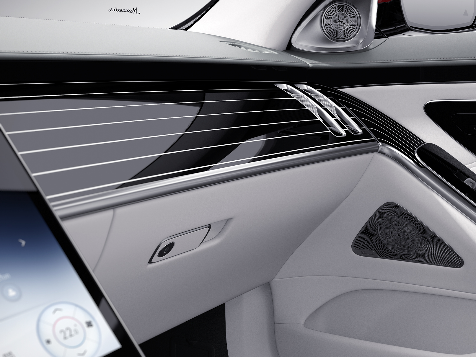 Elementos de adorno MANUFAKTUR | Mercedes-Benz El habitáculo de un vehículo Mercedes-Benz con elementos de adorno MANUFAKTUR.