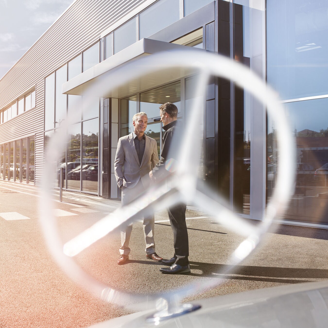 Garantía comercial Mercedes-Benz para vehículos nuevos.