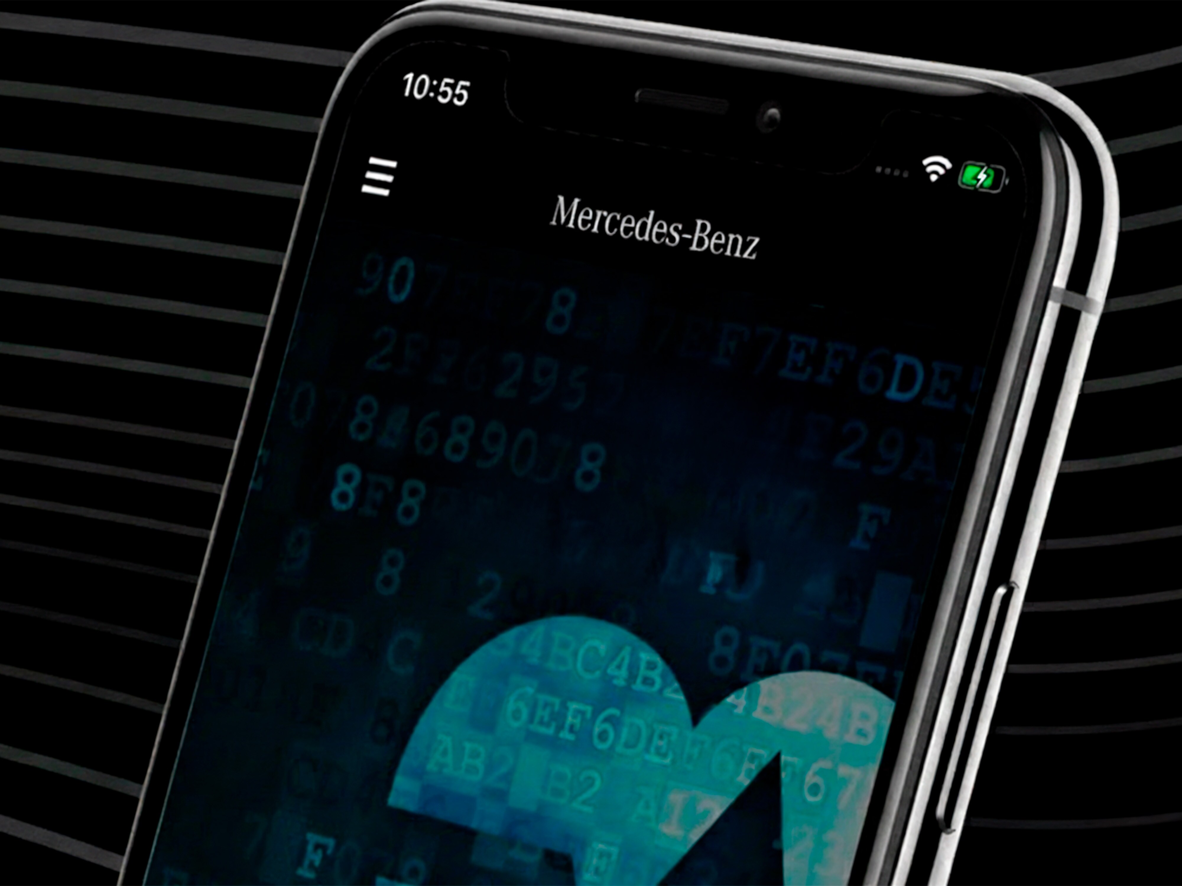 Un smartphone con la aplicación Mercedes-Benz ENERGIZING abierta mostrando los primeros pasos para su configuración.