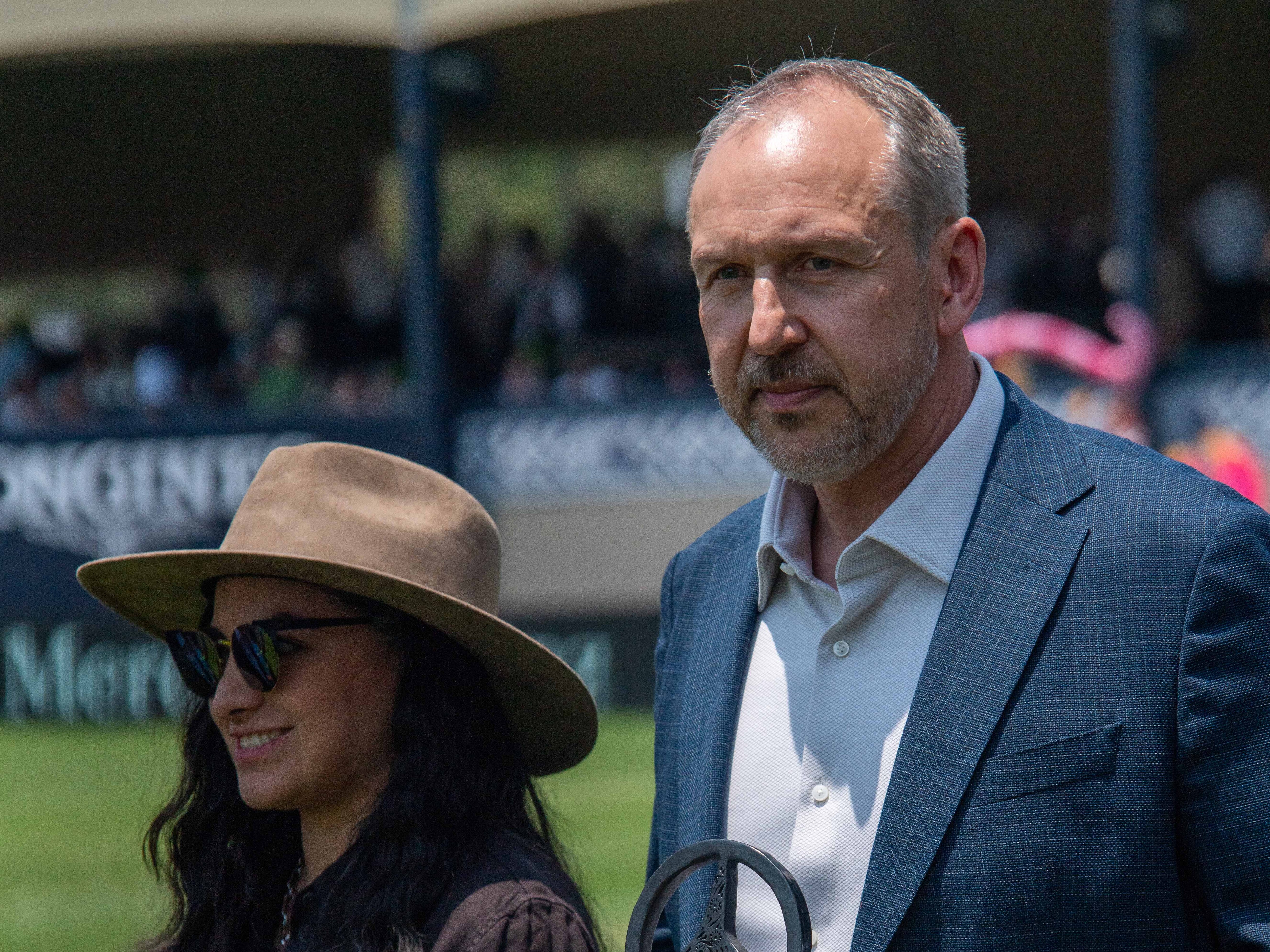 Colaboración especial con la artista mexicana Moza Saracho