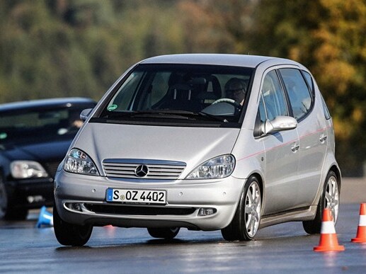 Especialmente diseñado | Programa Electrónico de Estabilidad ESP®, 1995