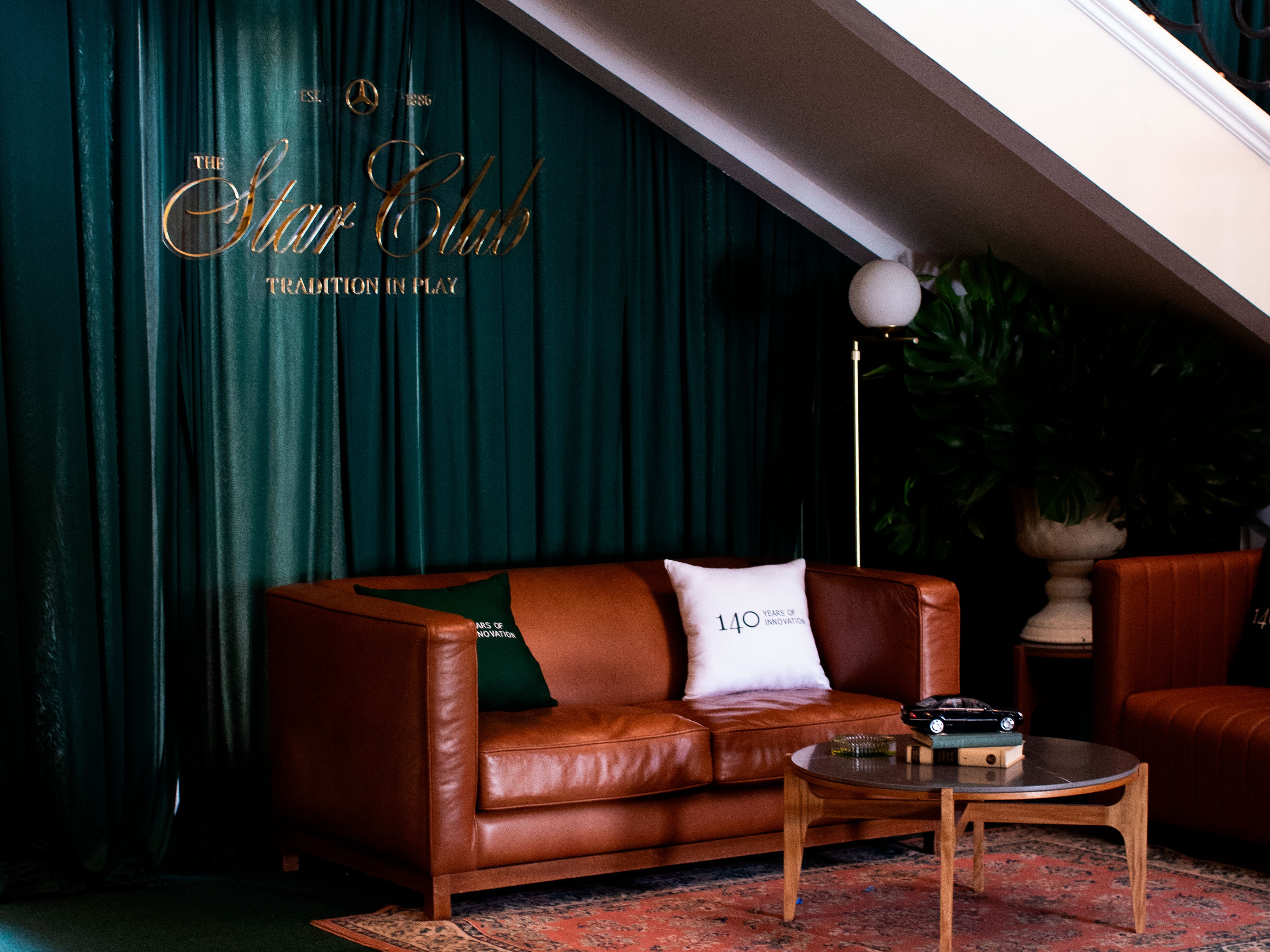 “POSIBILIDADES” x Karla Rojo de la Vega x Mercedes-Benz