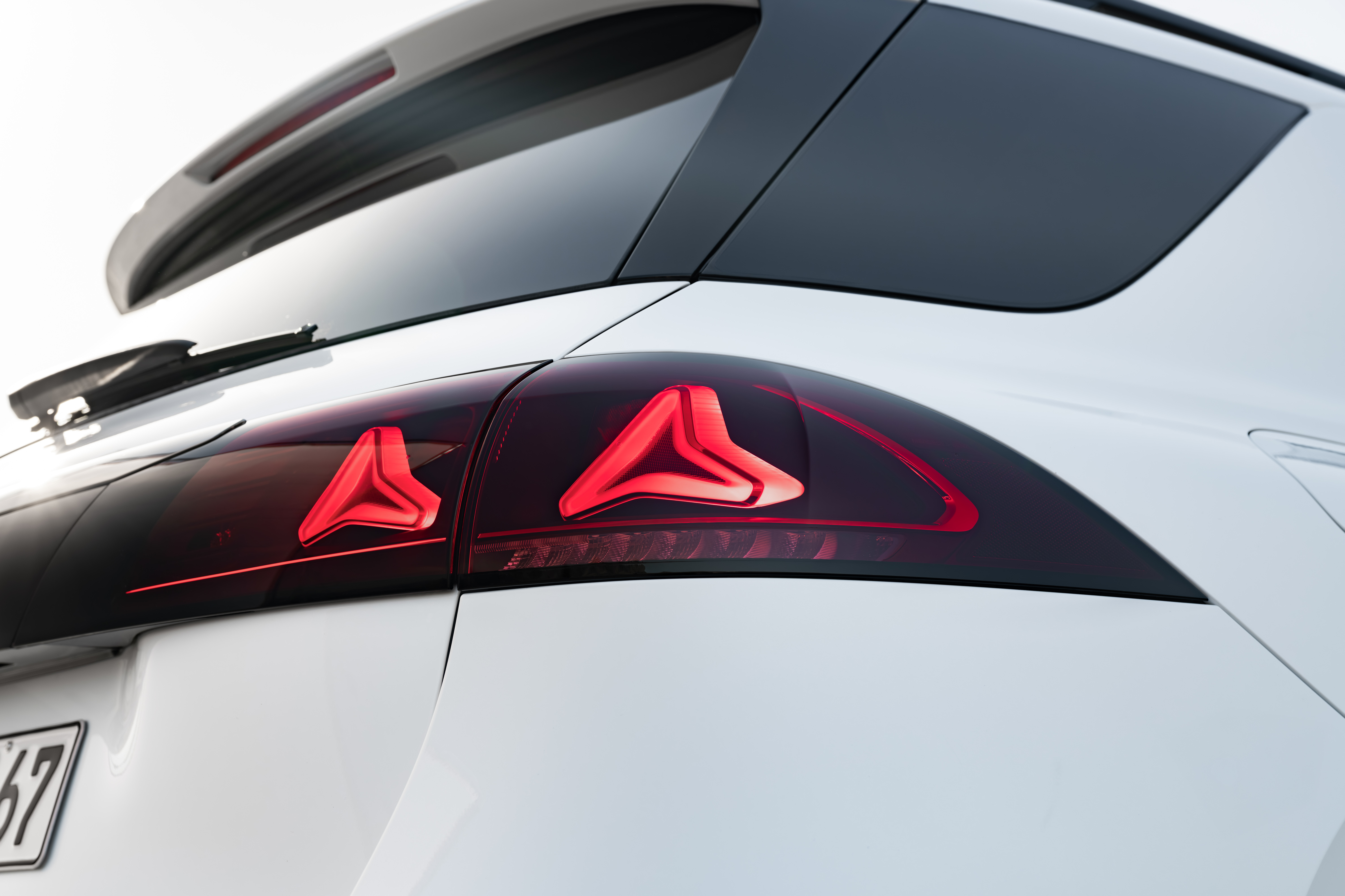 La nueva Mercedes-Benz GLE: la inteligencia moderna se une a un desempeño imponente La nueva Mercedes-Benz GLE: la inteligencia moderna se une a un desempeño imponente