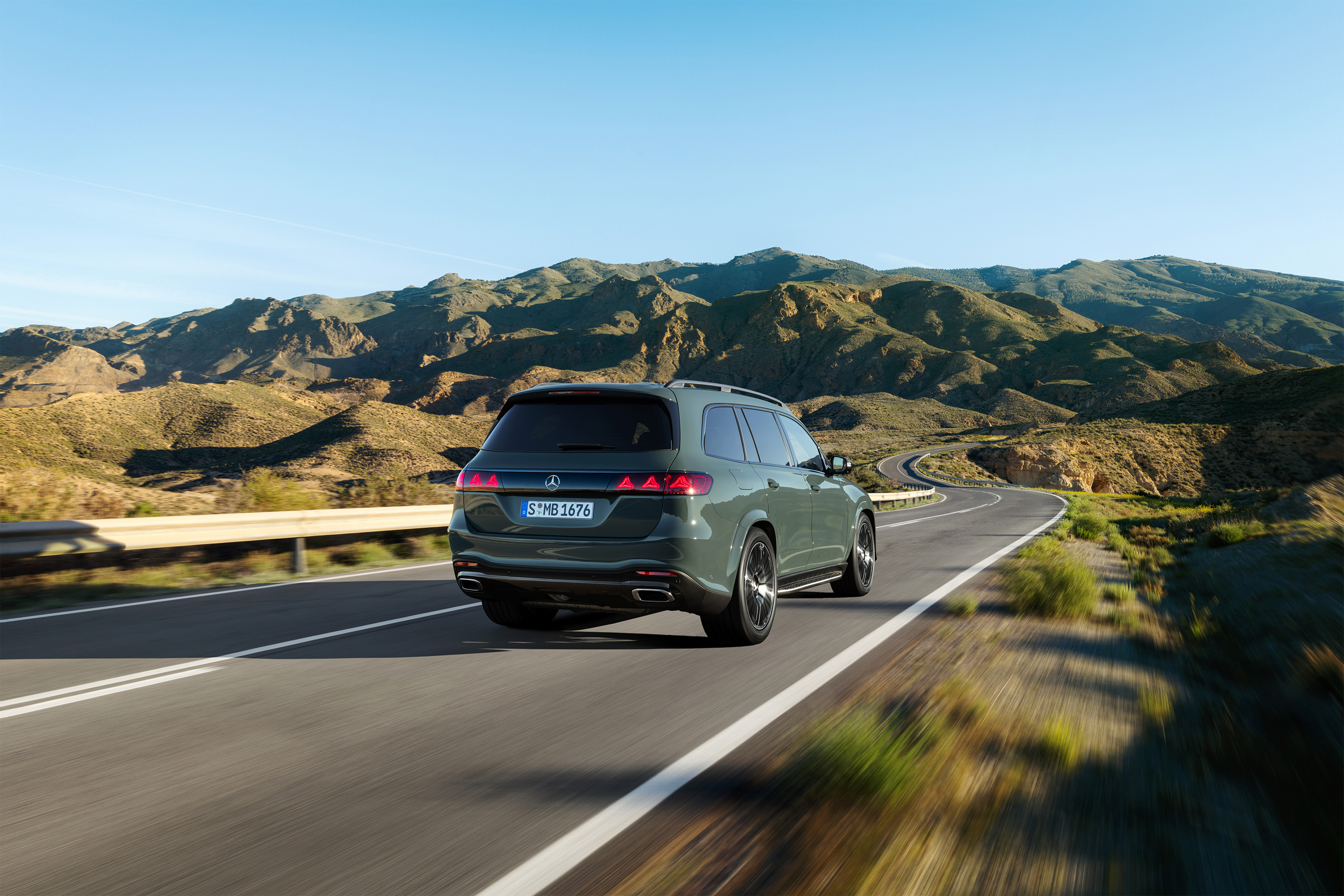 Potente: sistemas electrificados preparados para el futuro Potente: sistemas electrificados preparados para el futuro