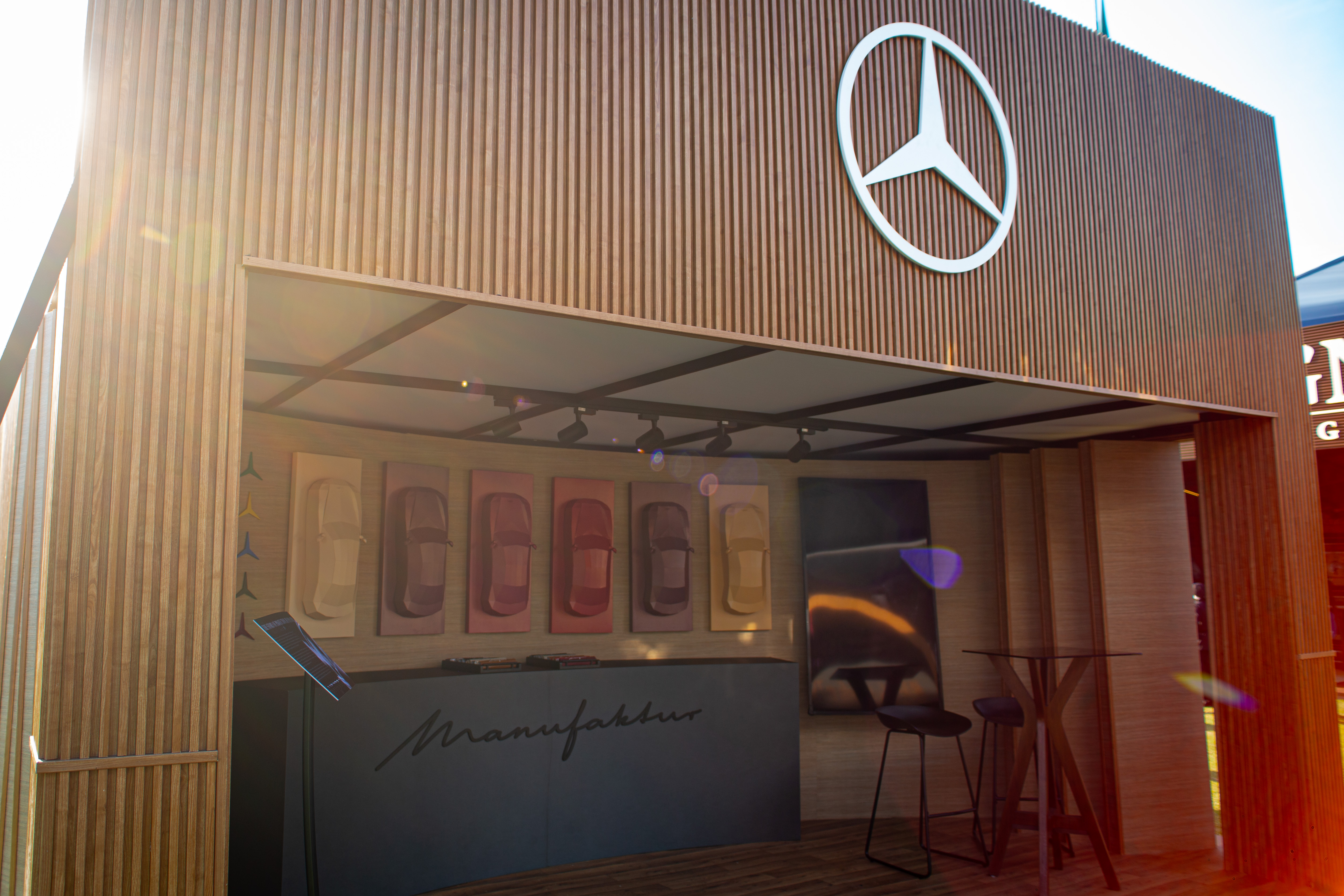 Mercedes-Benz contó con un espacio dedicado a MANUFAKTUR Mercedes-Benz contó con un espacio dedicado a MANUFAKTUR