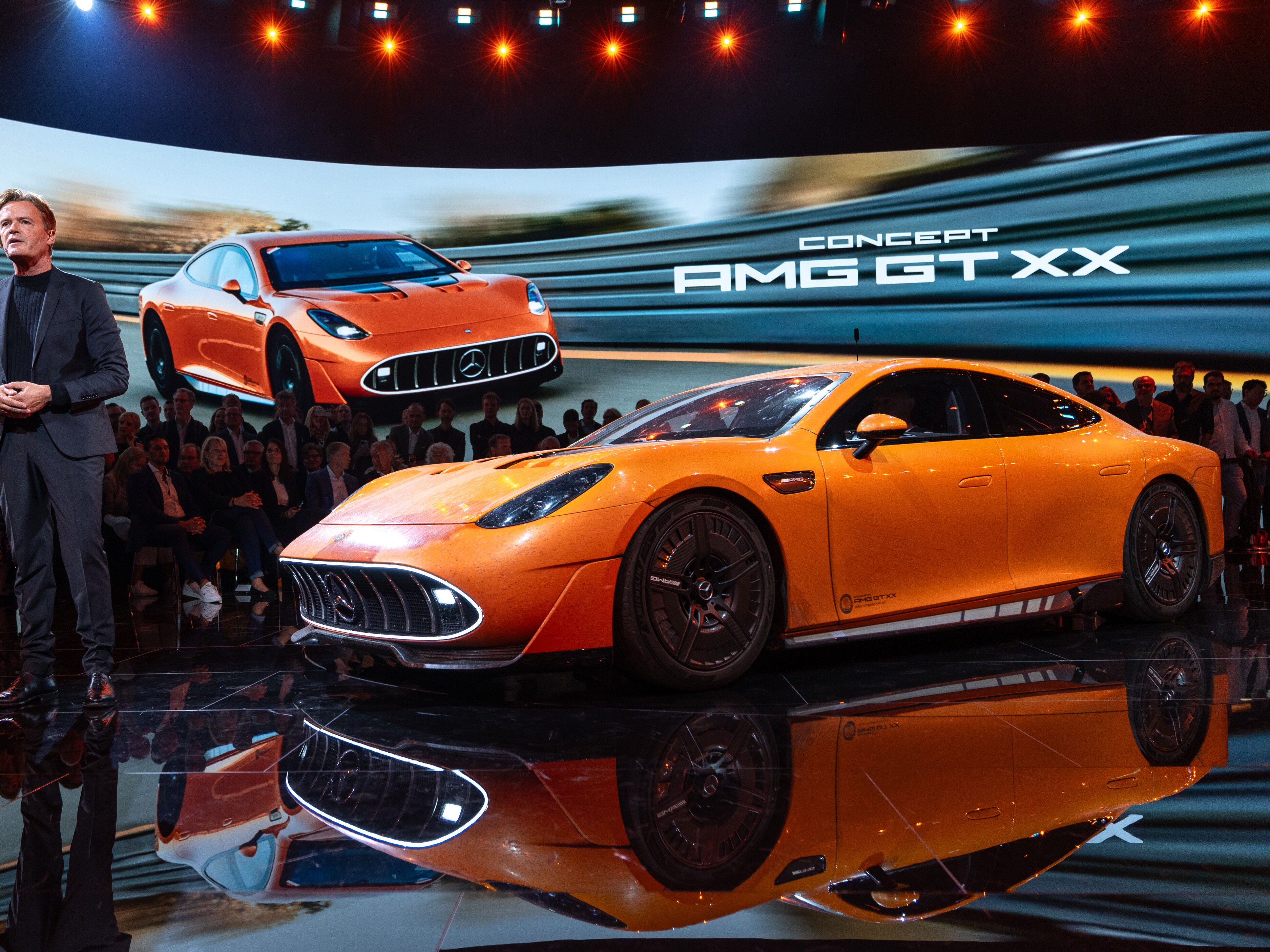 Las nuevas estrellas – CLA Shooting Brake, CLA híbrido, CONCEPT AMG GT XX que bate récords y prototipo VLE