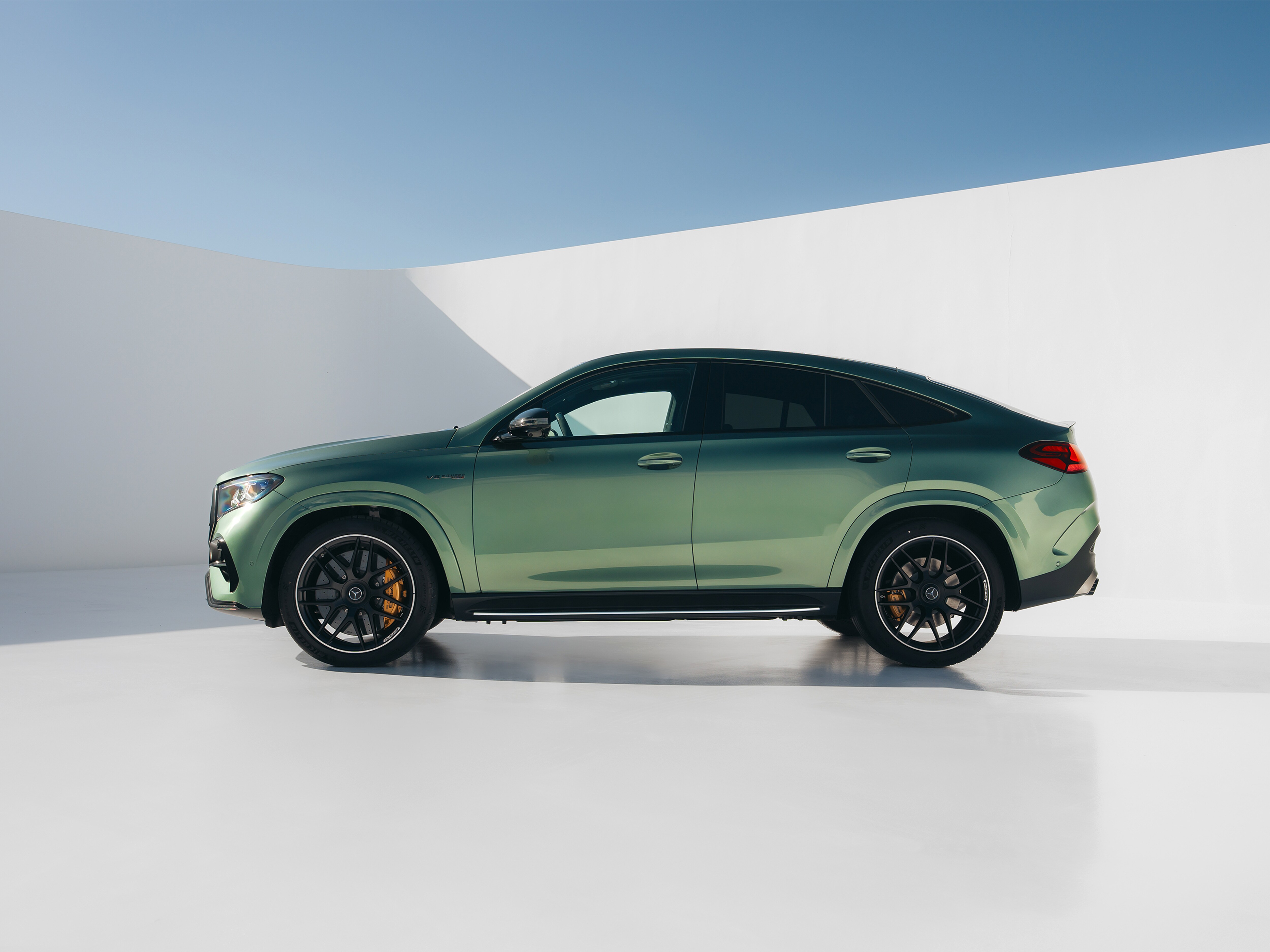 Deportividad, confort y capacidades off-road en un solo vehículo: suspensión AMG RIDE CONTROL+