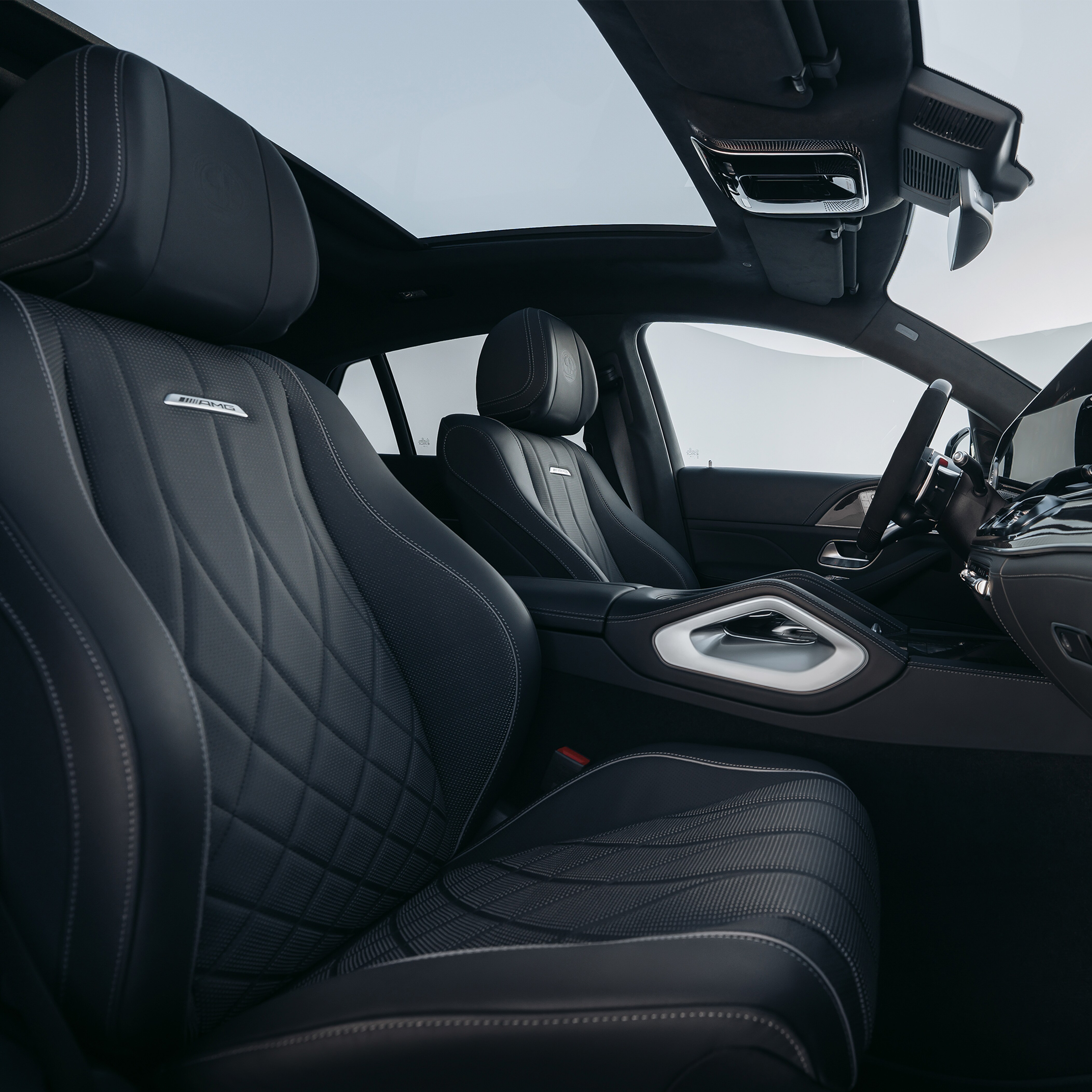 AMG DYNAMIC SELECT