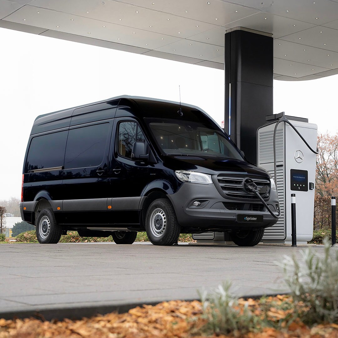 Compra, financia o alquila una eSprinter Cargo: nuestras mejores ofertas para la eSprinter Cargo Van.